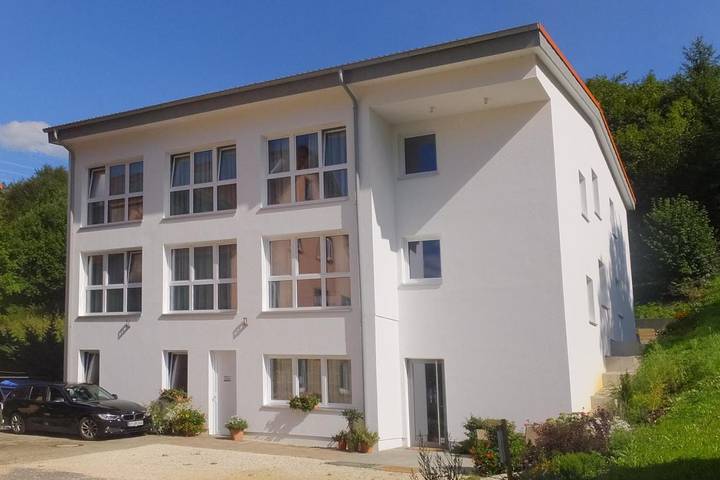 Hotel für 2 Personen, mit Garten und Terrasse sowie Ausblick - 1