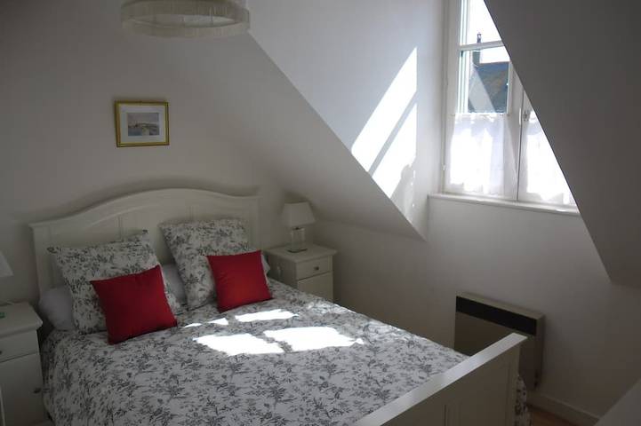 Gîte pour 4 personnes, animaux acceptés dans Tour Solidor - 2