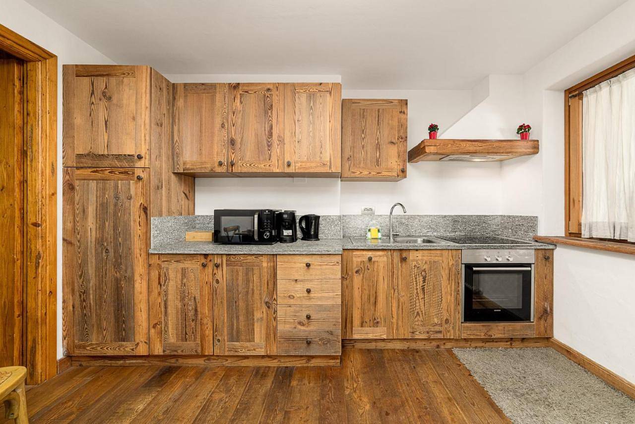 Hel lejlighed, Maison Carrel Elegant 6 in Cervinia, Valtournenche