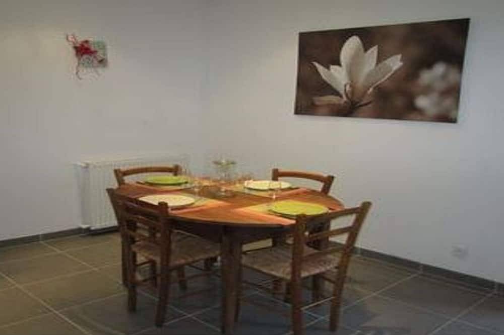 Apartamento entero, Apartamento de 57m2 -2/4 personas. in Saint-Jean-en-Royans, Parc naturel régional du Vercors