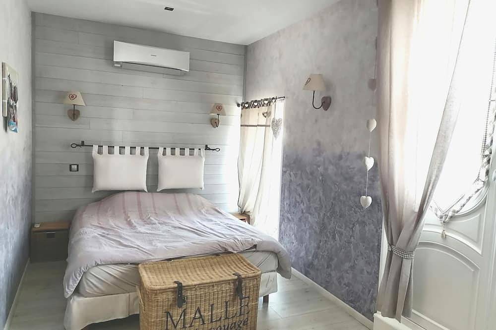 Ganze Wohnung, Appartement en Duplex, Face au Port de Plaisance, Proche Gare et Centre Ville in Toul