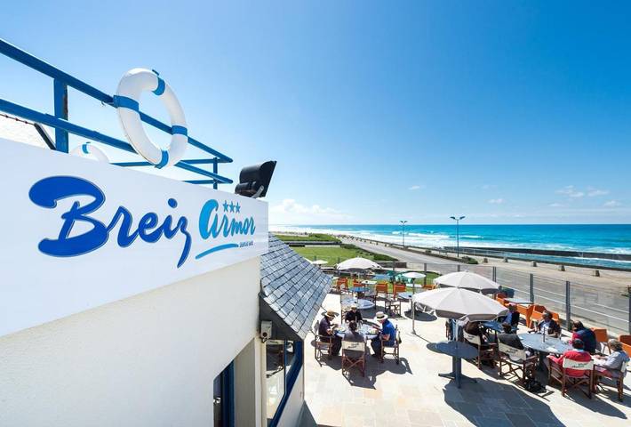 Hôtel pour 4 personnes, avec jacuzzi ainsi que sauna et jardin à Pouldreuzic - 2