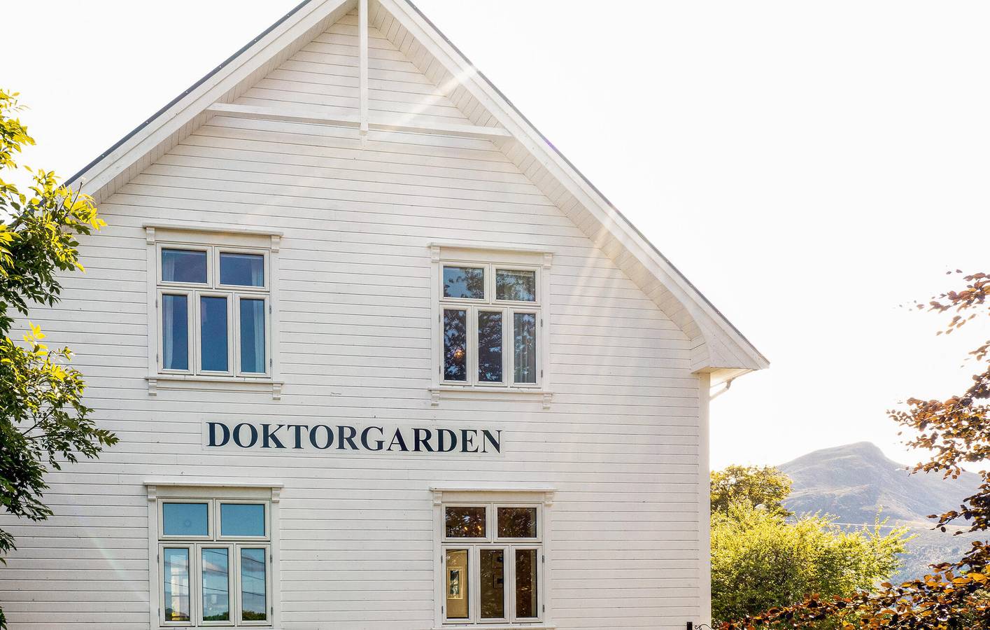 Ferienhaus für 12 Personen mit Terrasse in Selje