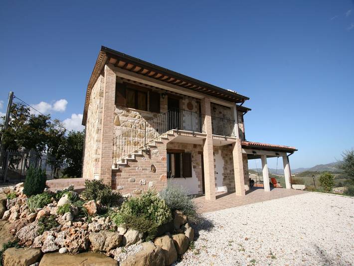 Ferienhaus für 3 Personen, mit Garten und Pool in Marche - 2