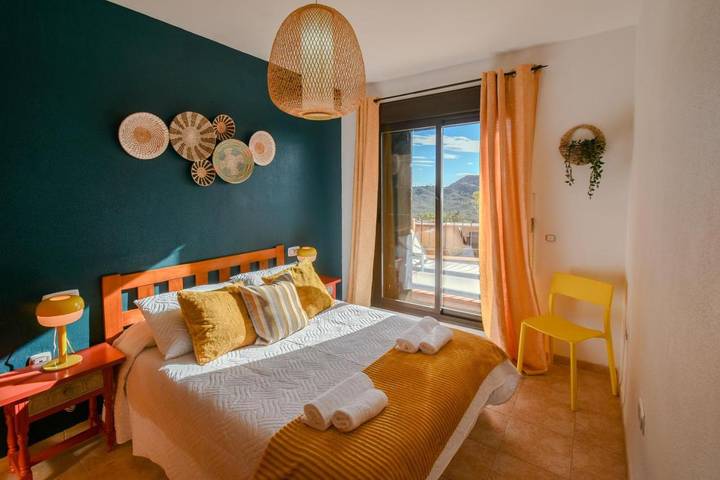 Gîte pour 4 personnes, avec piscine et vue ainsi que terrasse et bassin pour enfant à Águilas