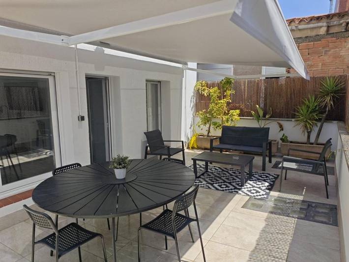 Apartamento de vacaciones para 5 personas, con vistas y balcón - 1