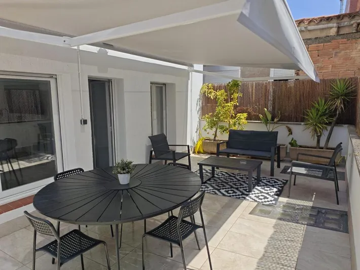 Apartamento de vacaciones para 5 personas, con vistas y balcón - 1