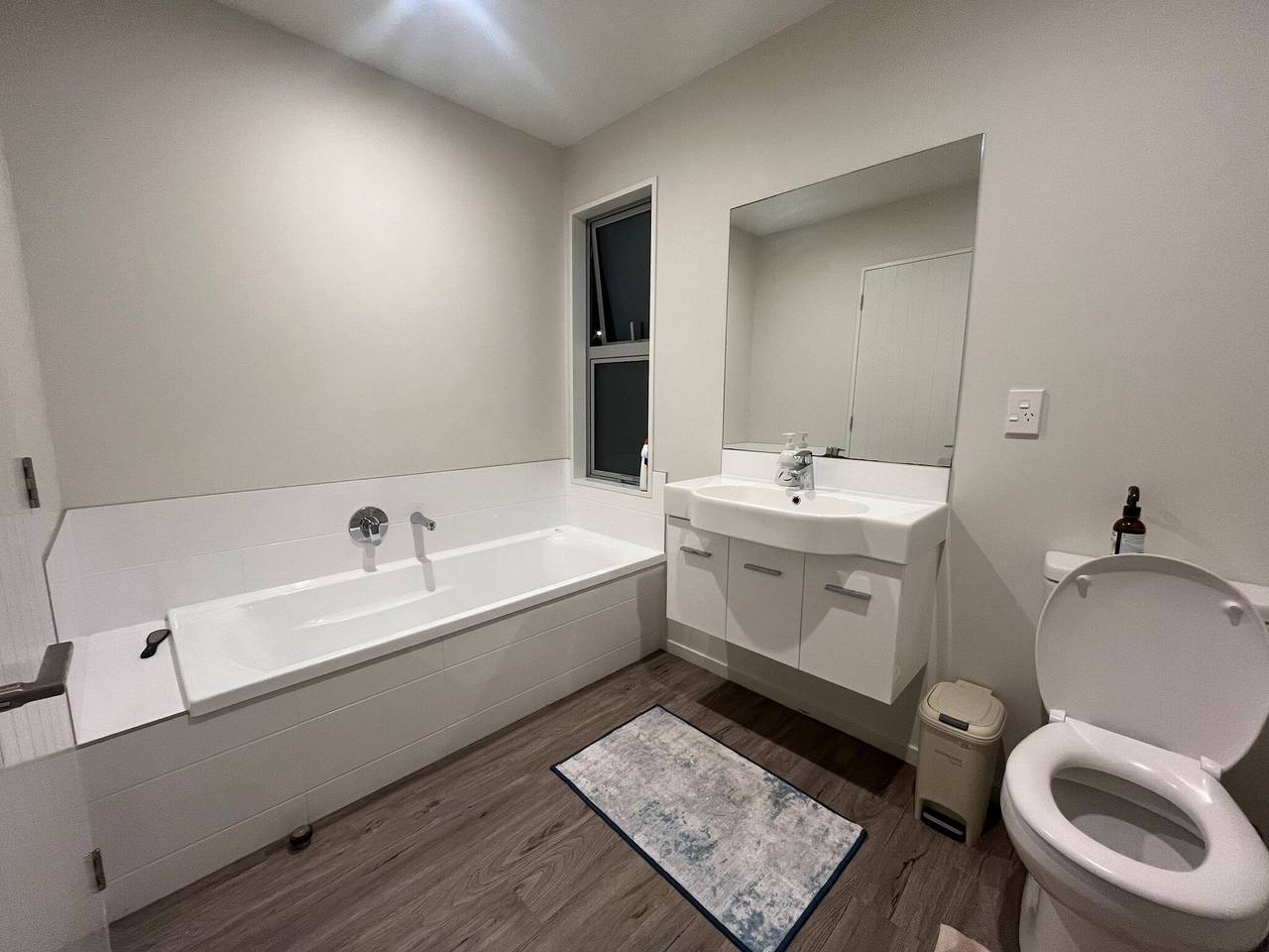 Central City Cozy Queen Room in Christchurch (New Zealand), Canterbury (NZ)