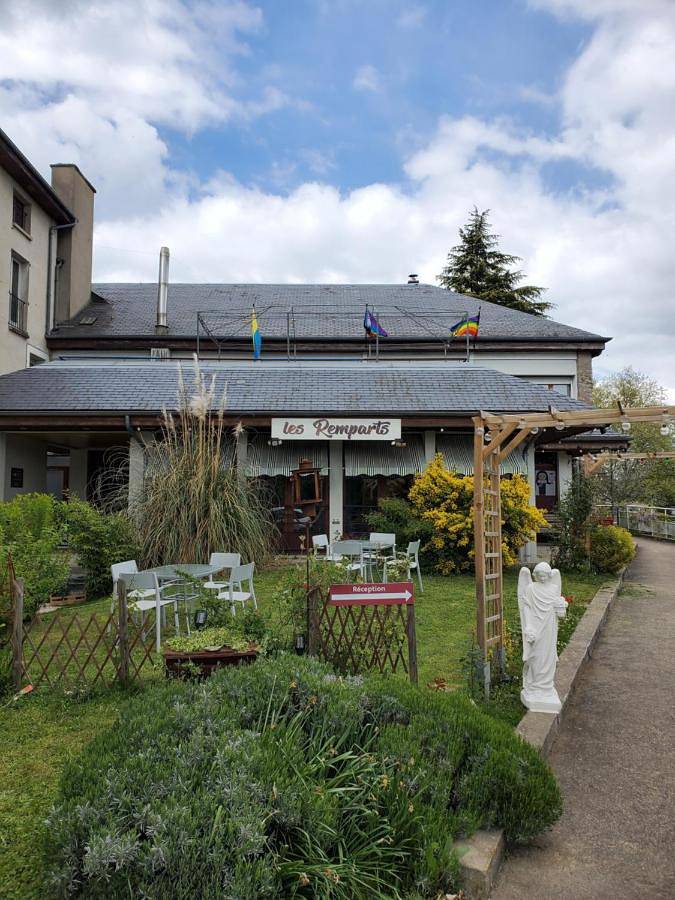 Hôtel pour 2 personnes, avec jardin ainsi que vue et terrasse