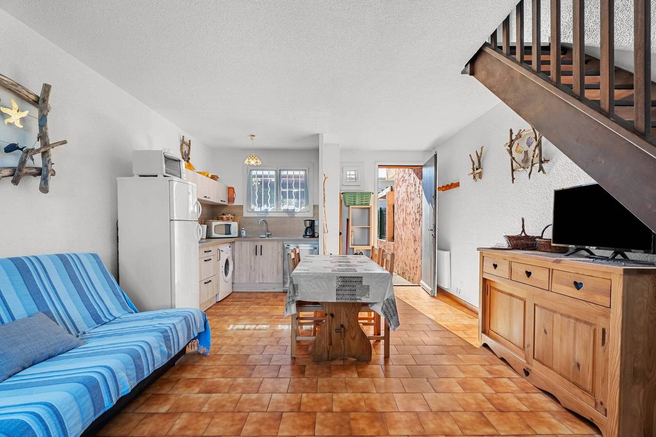 Holiday Home "Near the Beach" with Sea View in Six-Fours-les-Plages, Medelhavskusten (Frankrike)