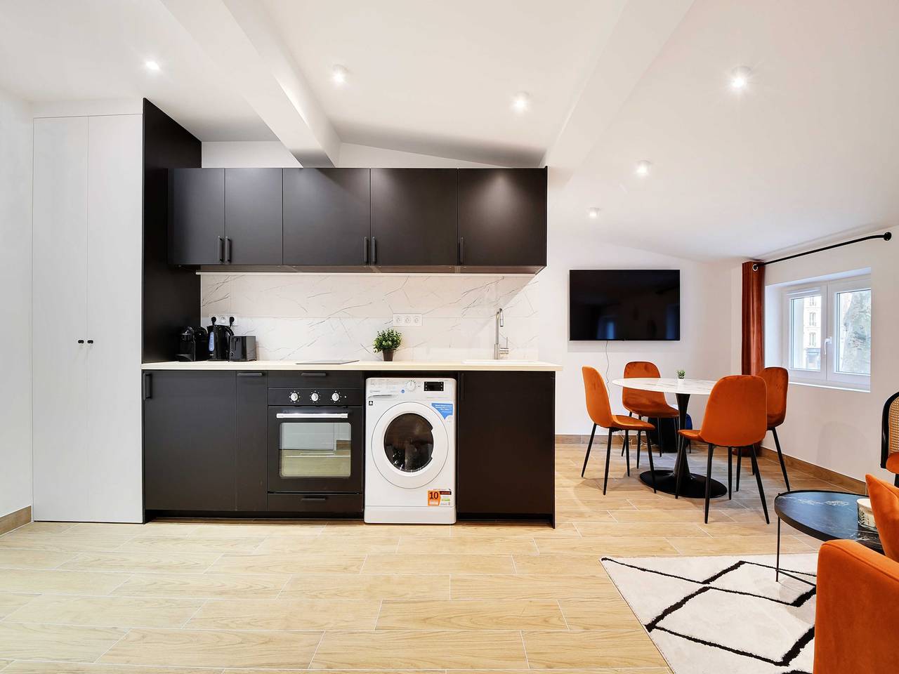Ganze Wohnung, Einladendes Apartment -1Bd/4P - 18. Arrondissement in Paris, Ile de France