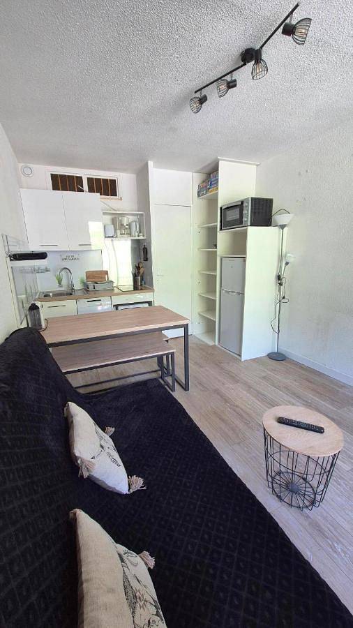 Gîte pour 4 personnes, avec vue et balcon dans Cinéma L'Aiguille - 4