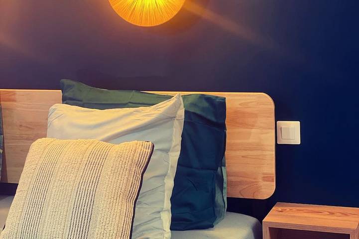 Location de vacances pour 4 personnes, avec jacuzzi à Chambles