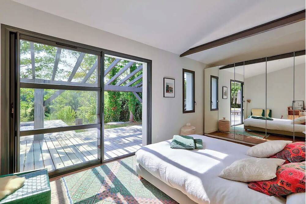 Charming house 15m*3m heated pool, garden 17min Bordeaux in Latresne, Región de Burdeos