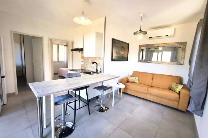 Location de vacances pour 4 personnes, avec jardin à Cauro - 2
