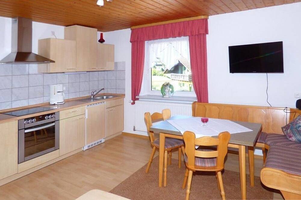 Apartamento inteiro, Fw No. 2 | Apartamento com 2 quartos separados e varanda ampla in Lindberg, Baviera Oriental