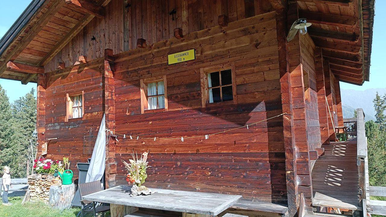 Ganze Ferienwohnung, Hütte für 6 Personen in Innervillgraten in Innervillgraten, Osttirol