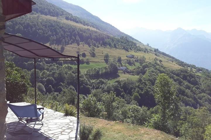 Gîte pour 5 personnes, avec balcon et jardin à Betpouey - 4
