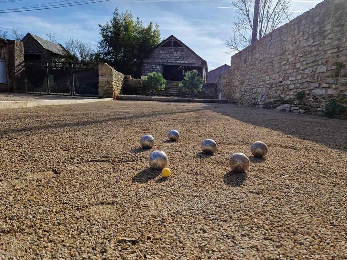 Location de vacances pour 10 personnes, avec terrasse et jardin à Bozouls - 2