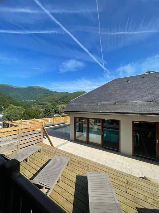 Ferienwohnung für 8 Personen, mit Pool und Ausblick sowie Terrasse - 1