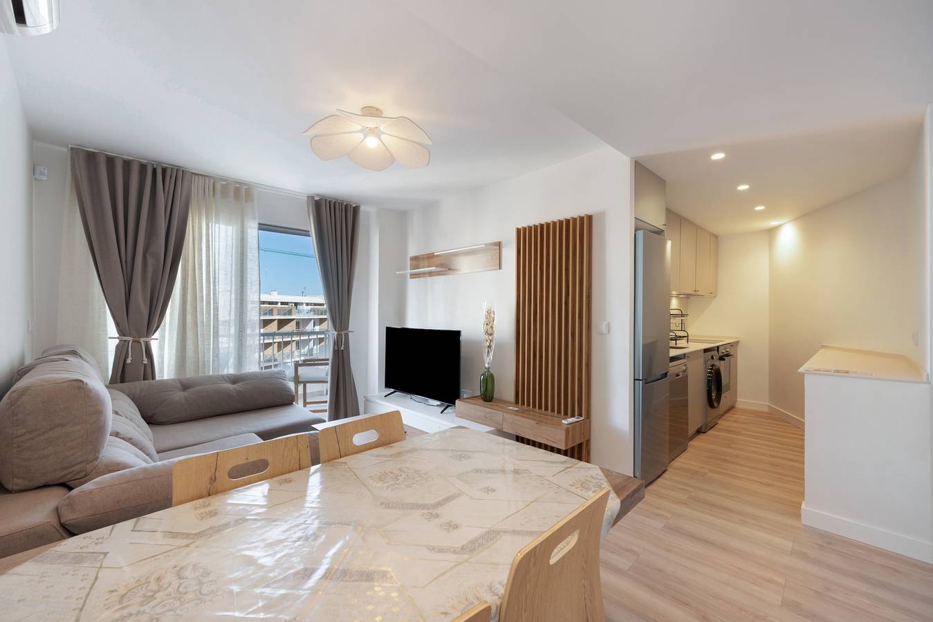 Appartement entier, Appartement 'En Benalmádena 402' avec vue mer, Wi-Fi et climatisation in Benalmádena Costa, Benalmádena