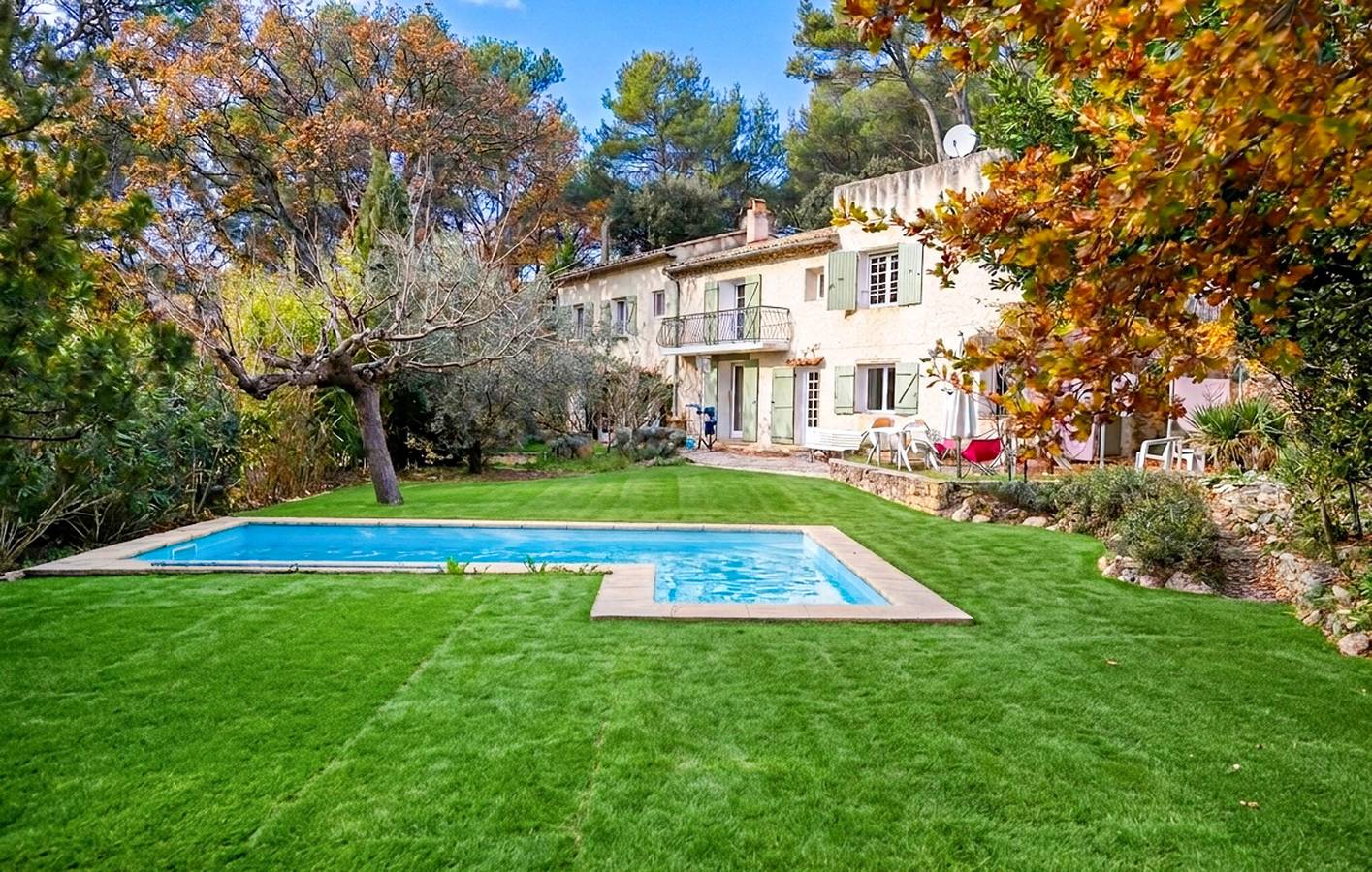Charmant appartement de deux chambres avec piscine et jardin, à 1 km du centre-ville de Puget in Puget, Parc naturel régional du Luberon