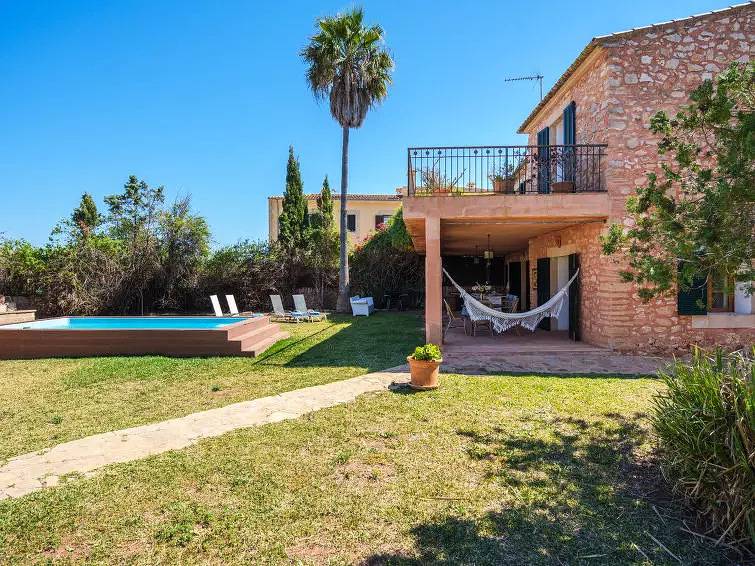 Haus 6 Personen in Es Llombards, Santanyí