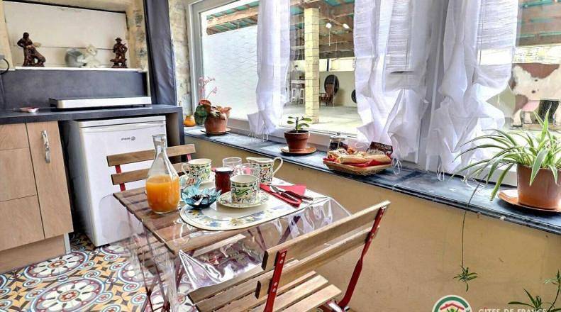 Ganze Wohnung, Le cocon in Rochecolombe, Ardèche