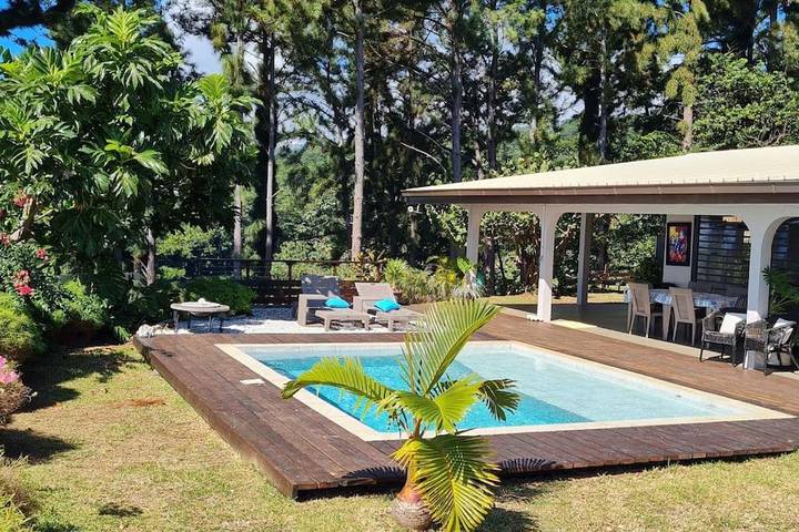 Maison de vacances pour 6 personnes, avec piscine ainsi que jardin et vue