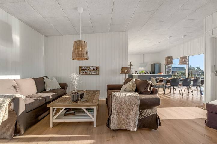 Chalet für 8 Personen, mit Terrasse und Whirlpool sowie Sauna auf Seeland - 3