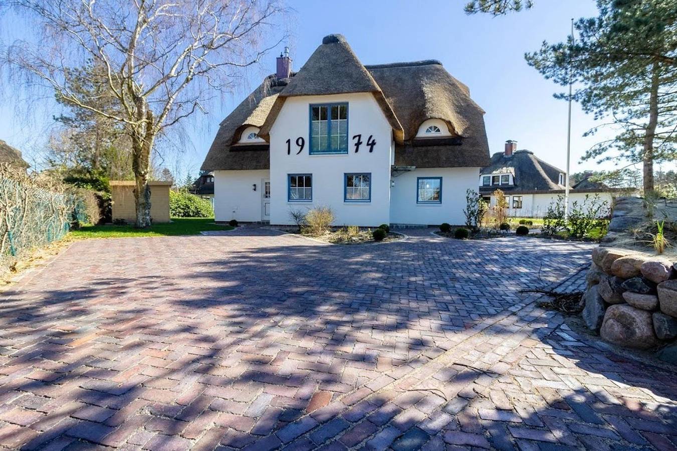 Retreat - Luxuriöses Reet-Einzelhaus in bevorzugter ruhiger Lage! in St. Peter-Ording, Eiderstedt