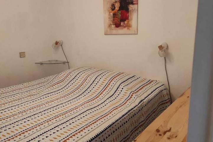 Gîte pour 5 personnes, avec balcon dans Port du Brusc - 3