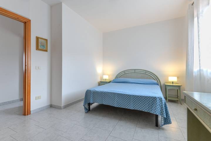 Ganze Wohnung, Apartment 'Jolanda' mit privater Terrasse in Marina di Campo, Campo nell'Elba
