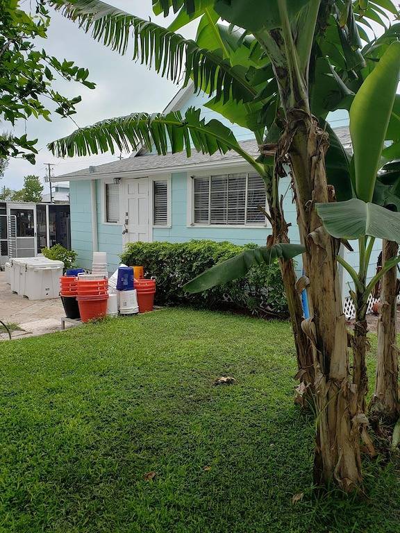 Cottage for 6 people, with yard and terrace in Anna Maria Island