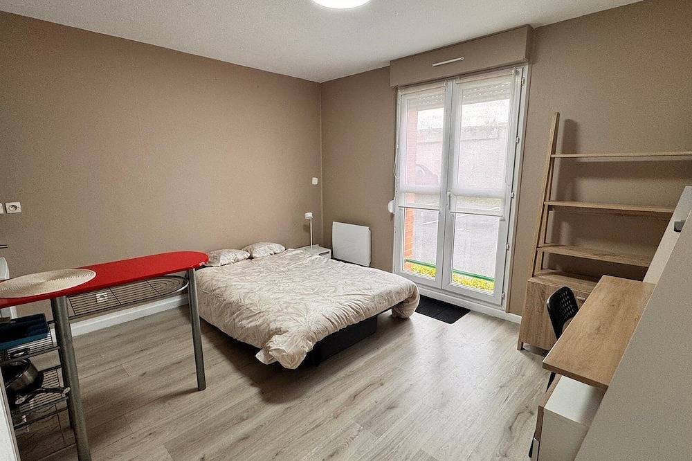 Appartement entier, Le Nid Secret, studio 18m² Arras centre in Arras, Région d'Arras