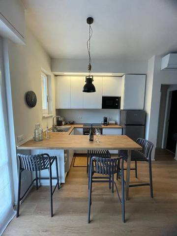 Gîte pour 3 personnes, avec balcon à Leivi