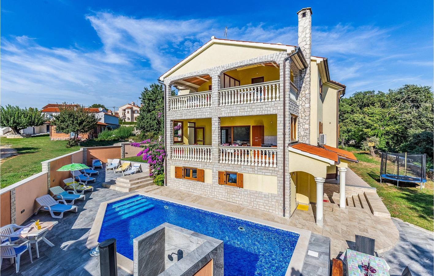Casa vacanza a Medolino a partire da 312€ a notte