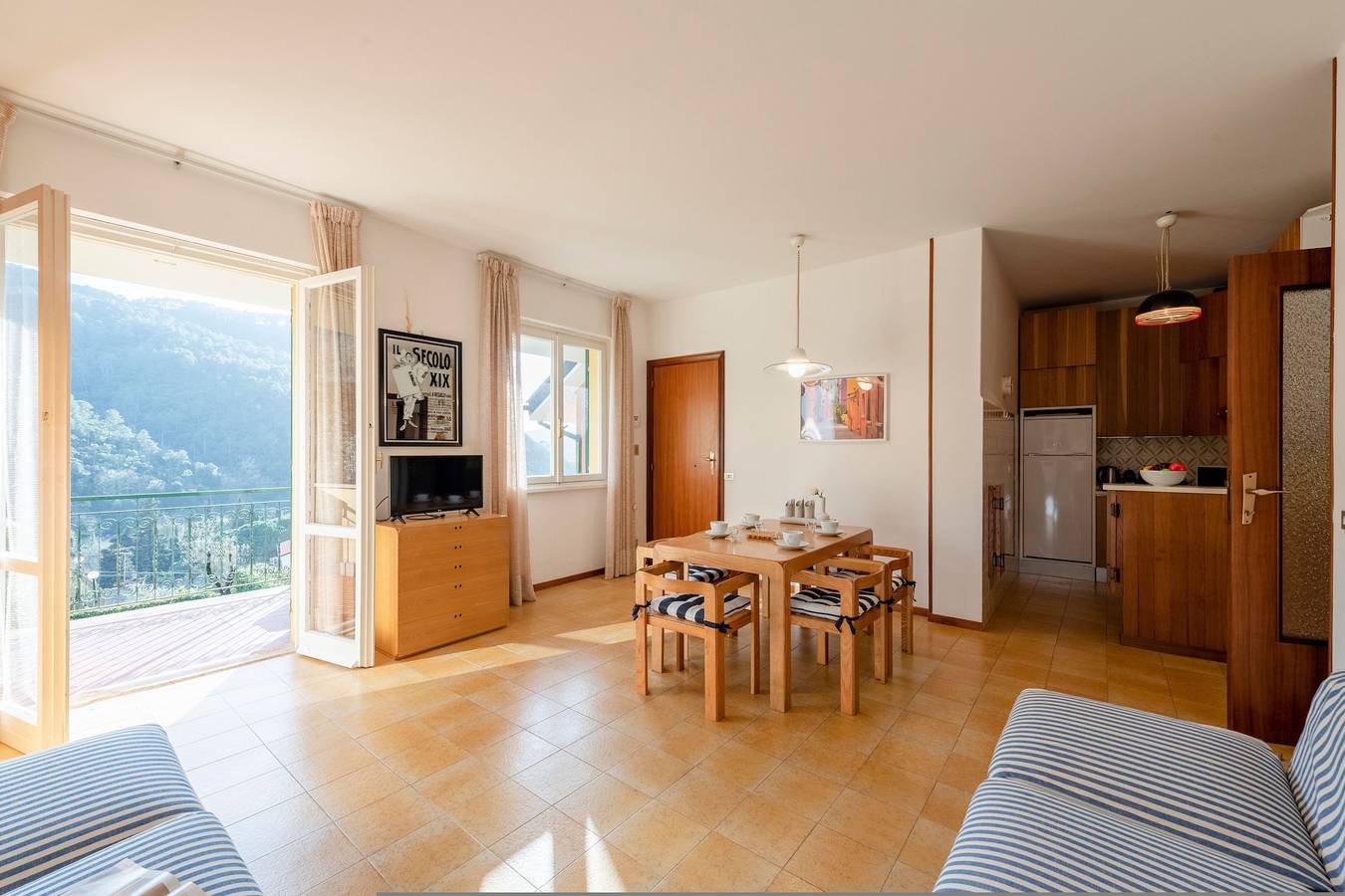 Entire apartment, Peaceful Apartment In Deiva Marina in Deiva Marina, Riviera di Levante