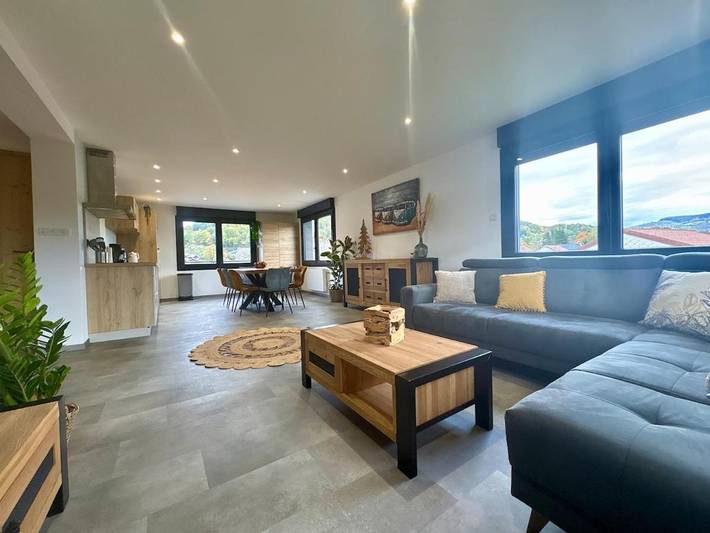 Gîte pour 6 personnes, avec vue et terrasse à Ramonchamp - 2