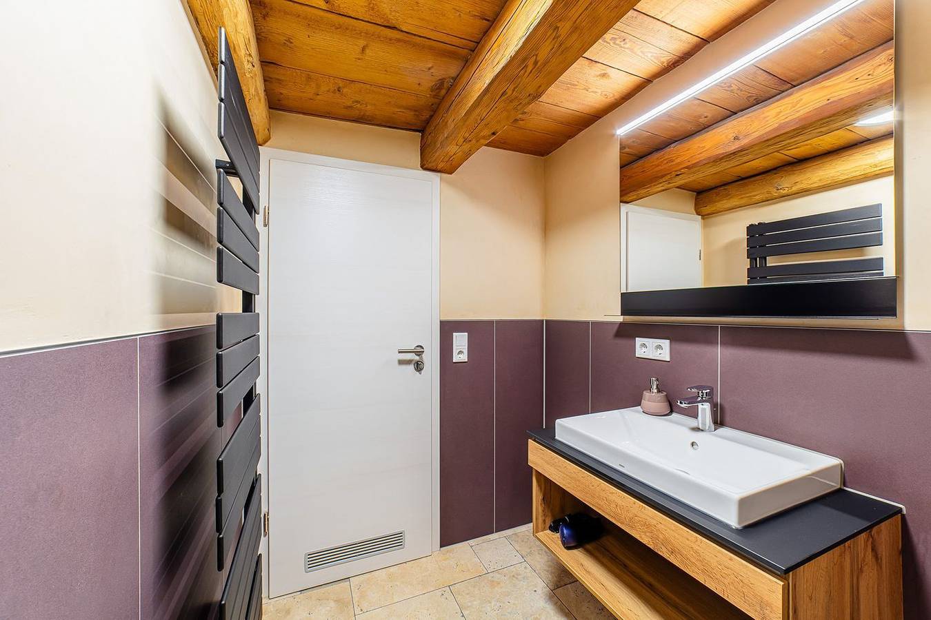 Ganze Wohnung, Wellness Apartment Suite "Serenity Suite" in Spalt, Fränkisches Seenland