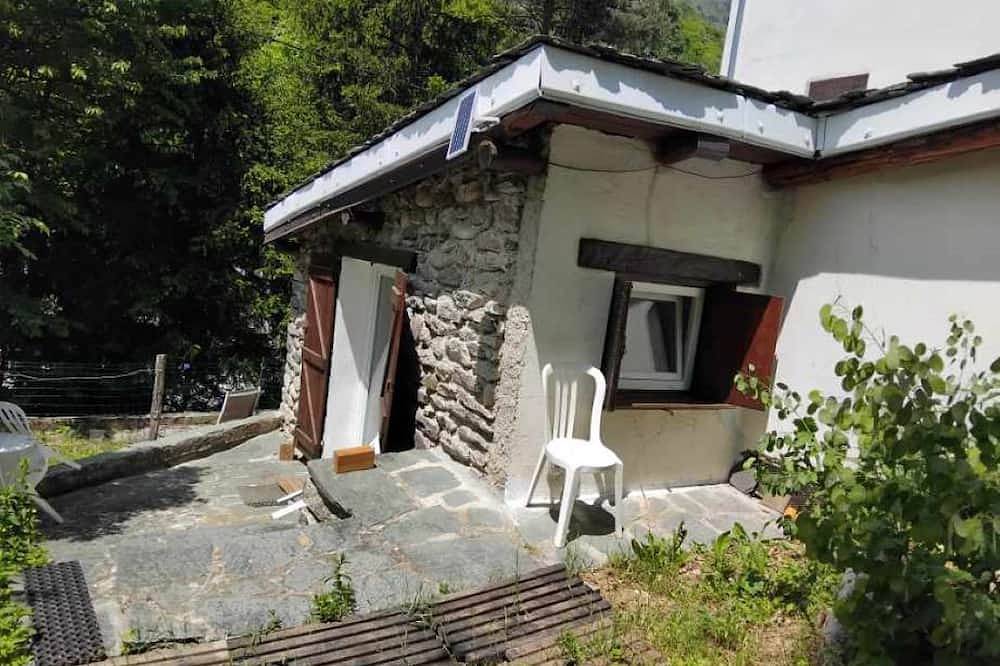 Appartement entier, Appartement en pleine Nature  Calme et Fraicheur !!! in Tende, Côte méditerranéenne (France)