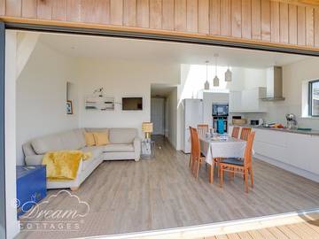 Cottage for 6 People in Jurassic Coast, South West England, Photo 2