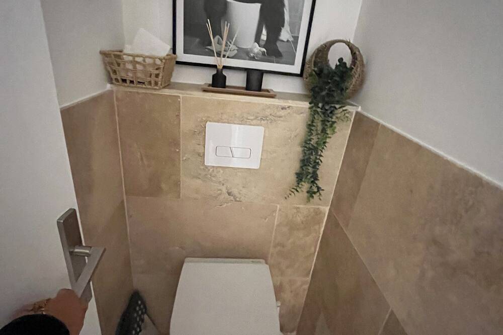 Appartement entier, Suite du garlaban\njaccuzi in Aubagne, Région de Marseille