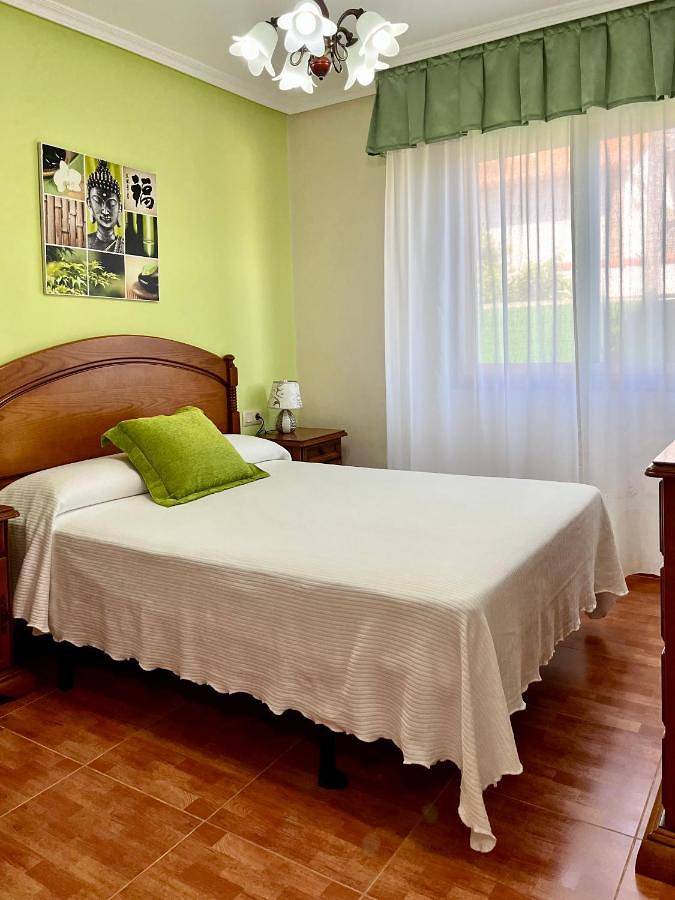 Three-Bedroom Townhouse in Baiona, Rias Baixas