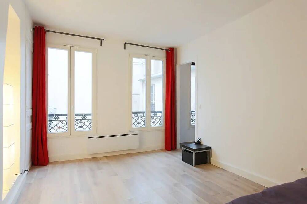 Rare Apt in the heart of Paris: 10min walk to the Louvre in Parigi, Ile-de-France