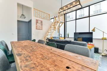 Holiday Rental for 9 People in Paris, Ile de France, Photo 1