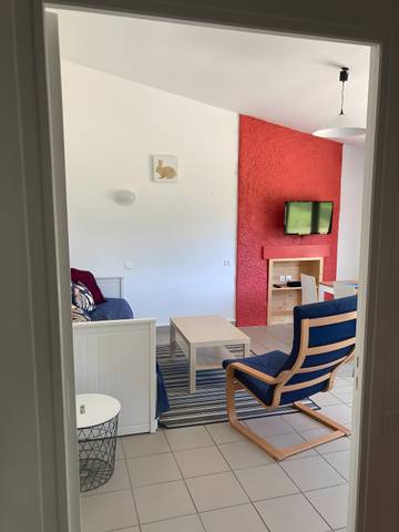 Maison De Vacances pour 4 Personnes dans Saint-Rémy-sur-Durolle, Région de Thiers, Photo 1