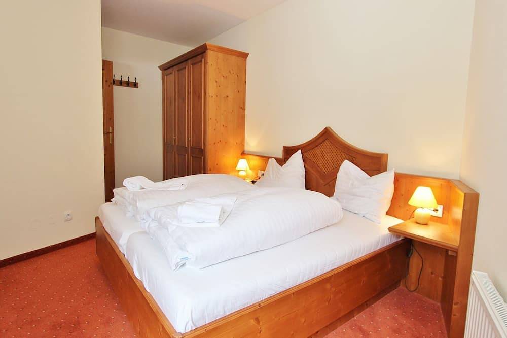 Chalet in Saalbach bij Skilift in Hinterglemm, Saalbach-Hinterglemm