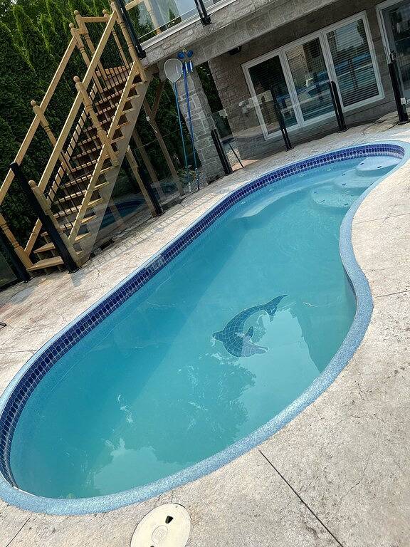 Luxury Cottage Kawartha Lakes With Jacuzzi, pool and many  more attractions in Ontario