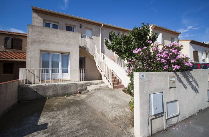 Appartement de vacances pour 4 personnes, avec jardin